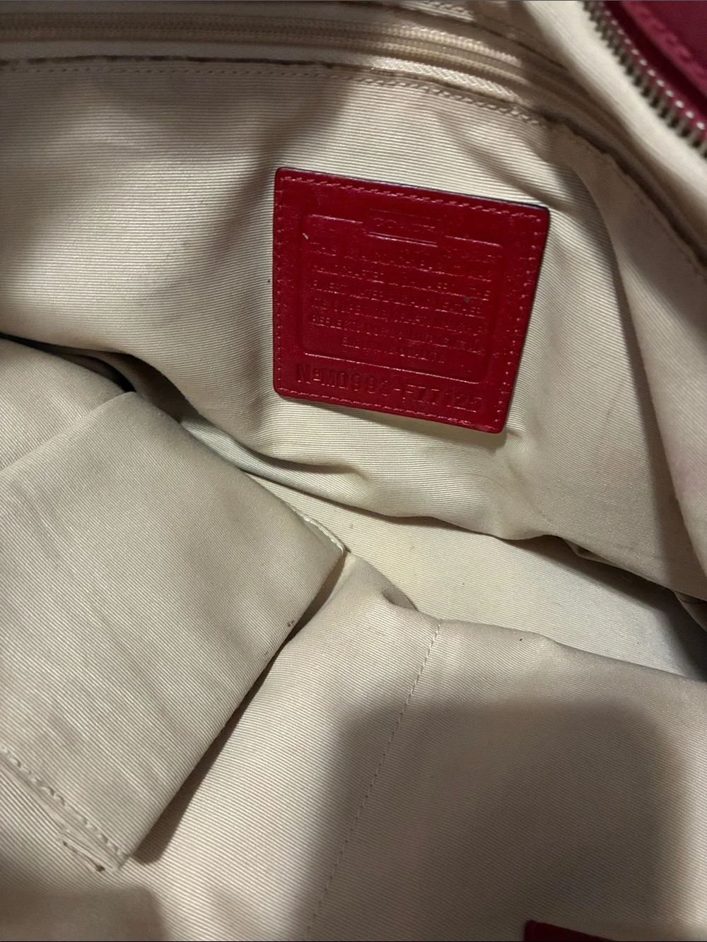 Red coach bag - Picture 3 of 5